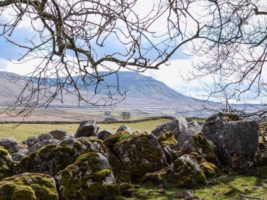 Westside Cottage, Newby, Clapham, Yorkshire Dales National Park, Famous Three Peaks, Near The Lake District, Pets Are Welcome Newby  Ngoại thất bức ảnh